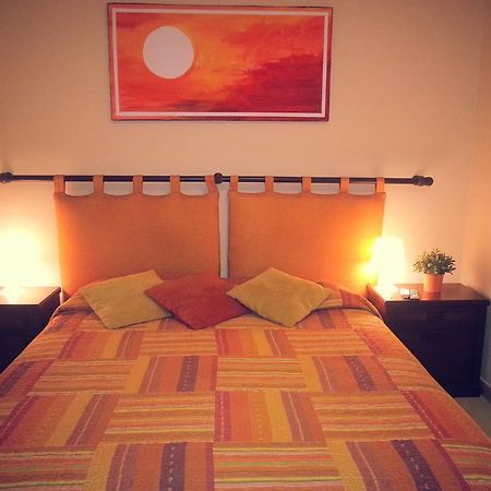 B&B Sunflower Katanya Oda fotoğraf