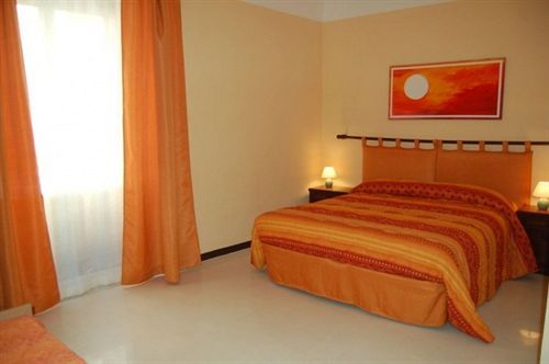 B&B Sunflower Katanya Dış mekan fotoğraf