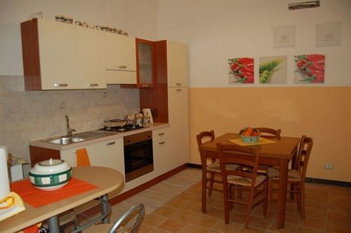 B&B Sunflower Katanya Dış mekan fotoğraf