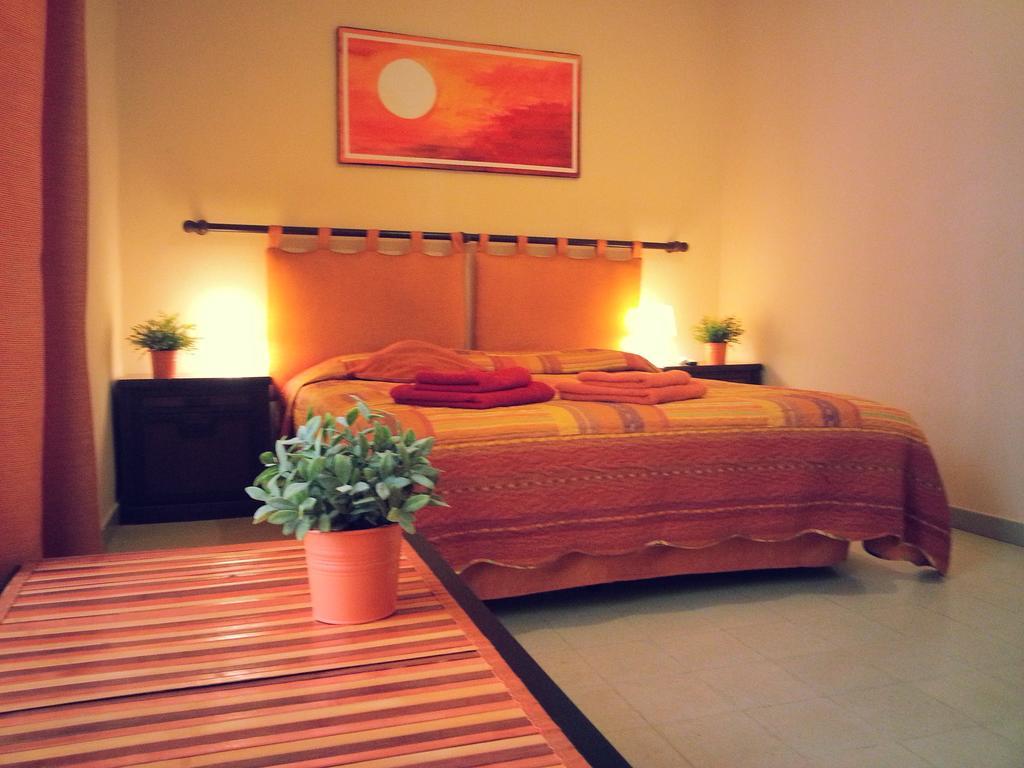 B&B Sunflower Katanya Oda fotoğraf