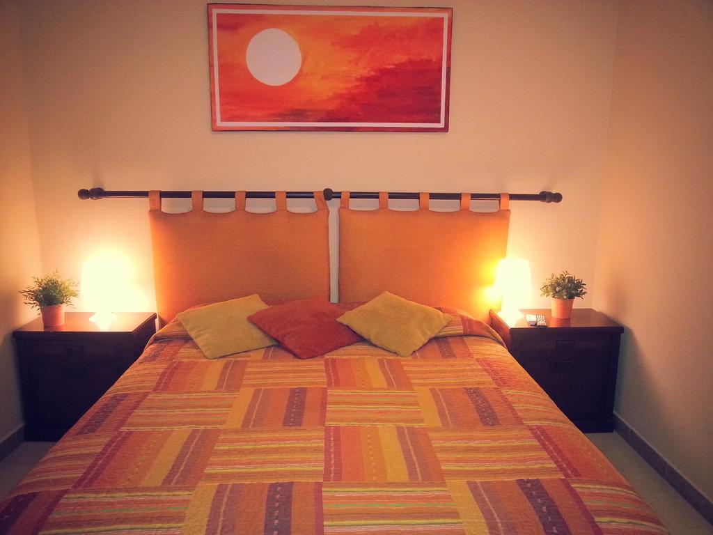 B&B Sunflower Katanya Oda fotoğraf
